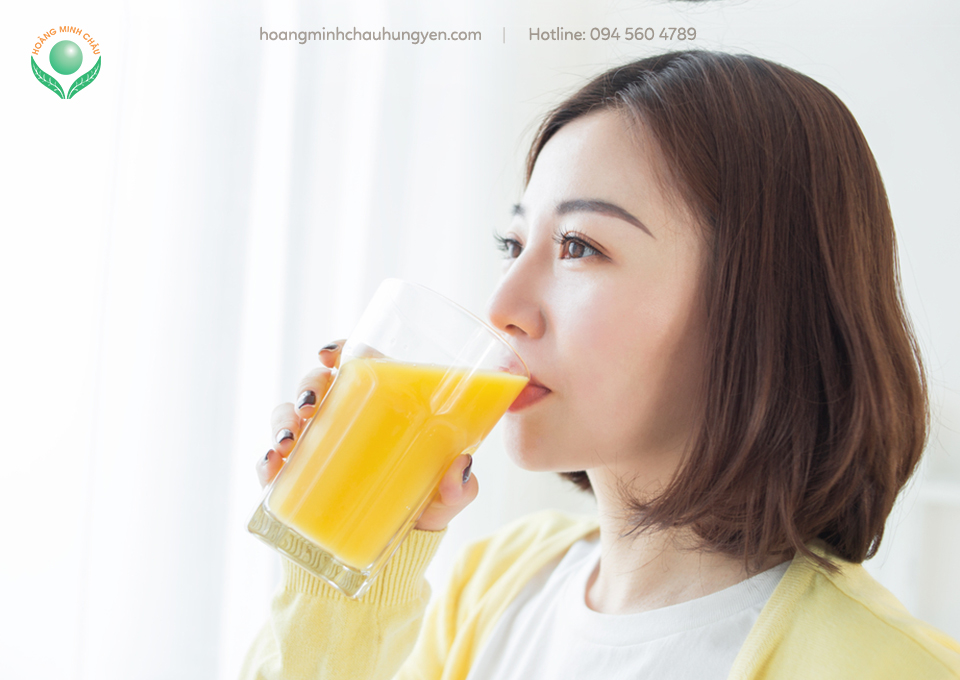 Uống tinh bột nghệ có tác dụng gì